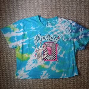 Handmade women's graphic cropped tshirt